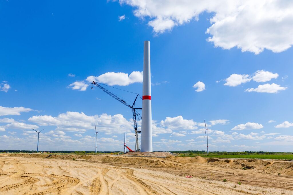 Der Windpark Forst-Briesnig II im Tagebau Jänschwalde. Foto: Leag 