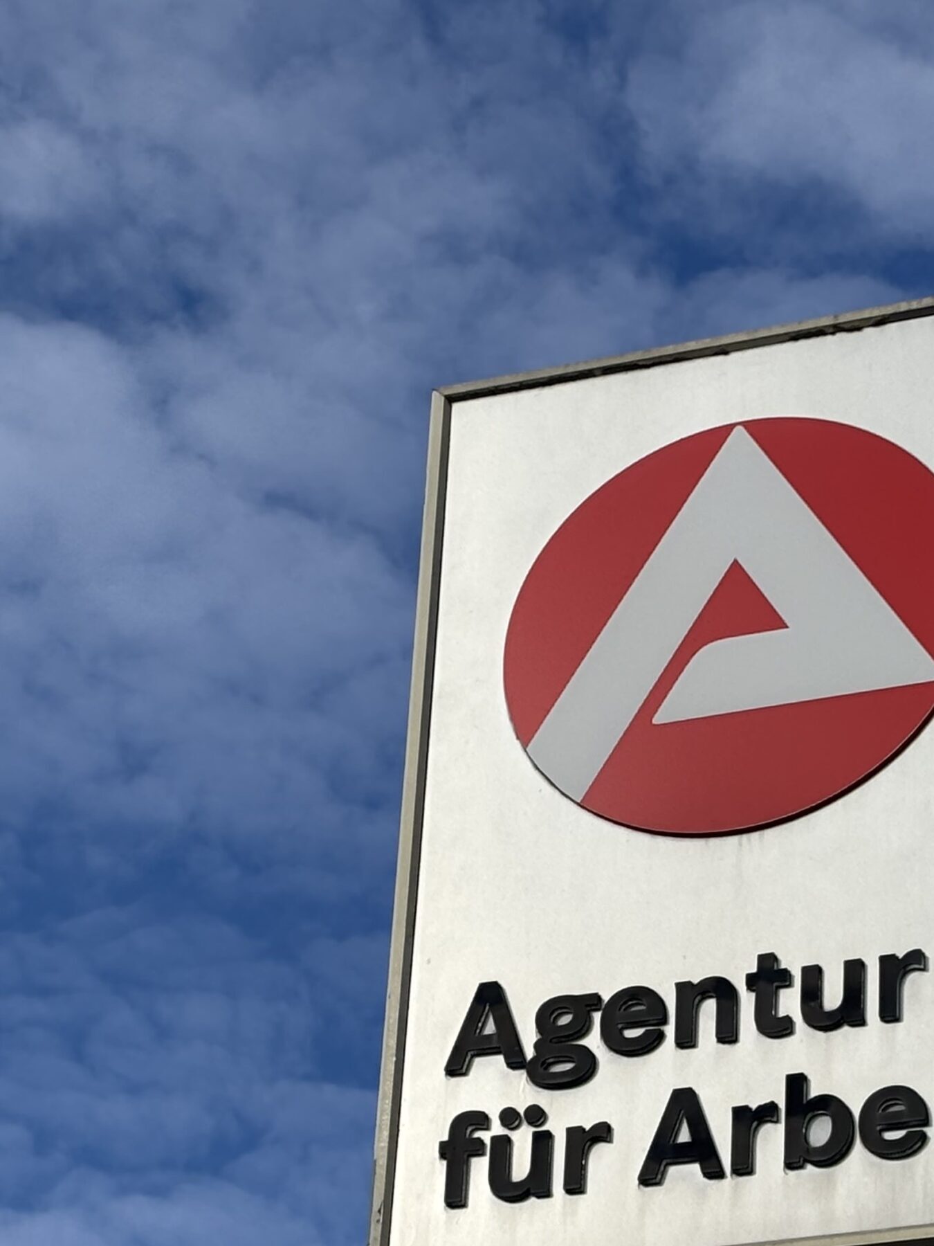 9.300 freie Arbeitsstellen