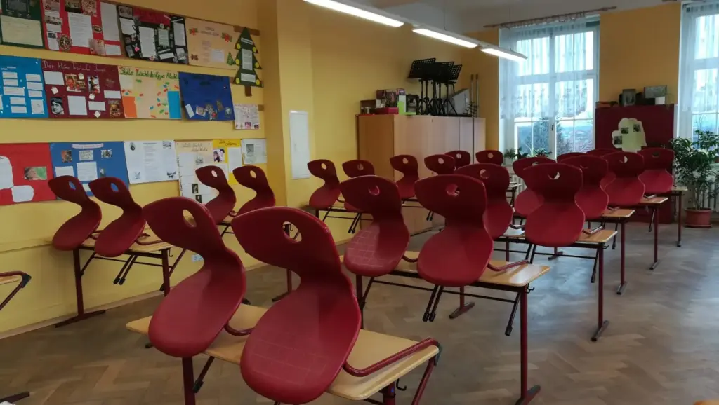 Schöne Klassenzimmer wie in der Weinauschule in Zittau. Doch künftig werden kaum noch alle Stühle besetzt sein. Foto: Weinauschule 