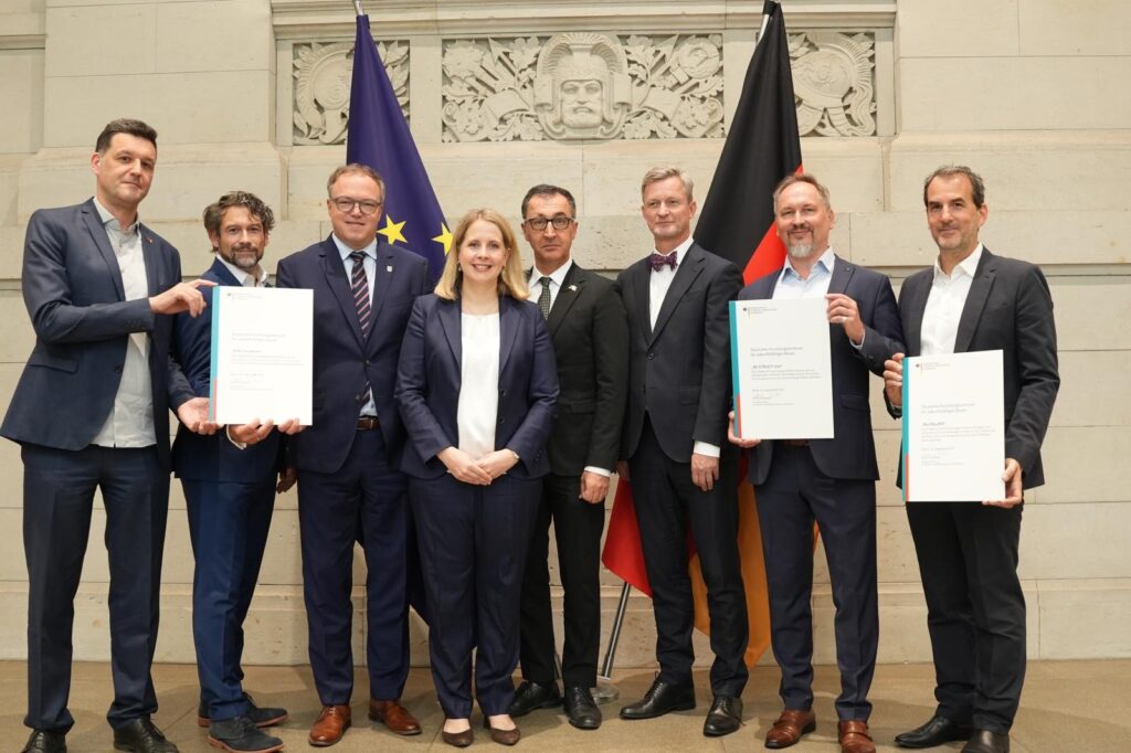 Startschuss im Bundesrat für das Deutsche Forschungszentrum für zukunftsfähiges Bauen. Foto: Bundesbauministerium