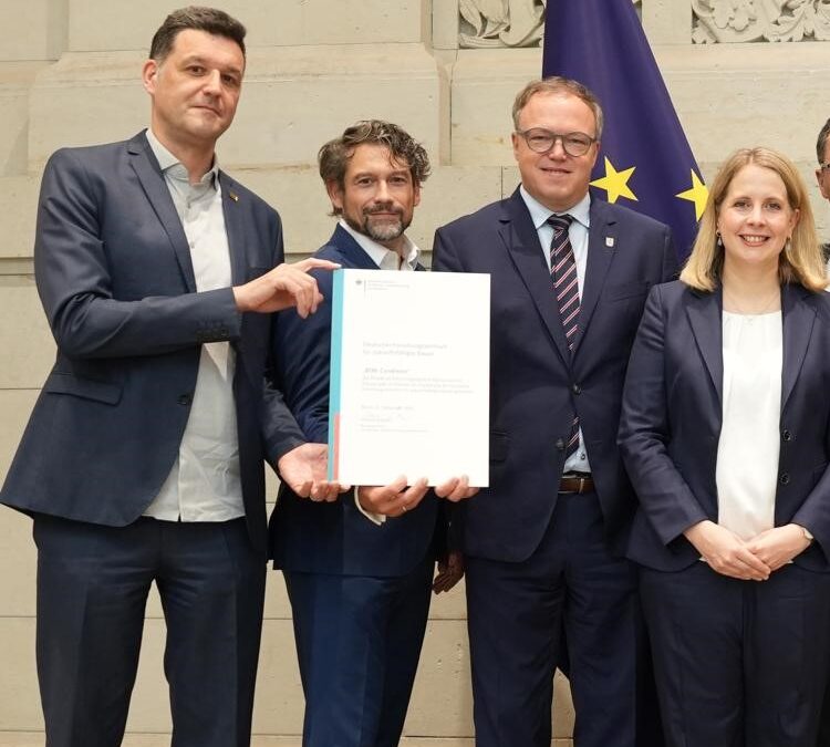 Art of Building: Strukturprojekt mit seltsamer Karriere